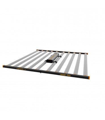 LUMINARIA LED SPIDERLUX PRO 1000W. Equipo de iluminación vista desde arriba con perspectiva