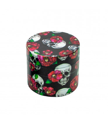 Grinder con polinizador y dibujos de calaveras y flores rojas
