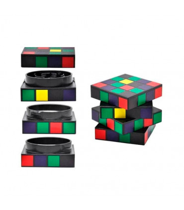 Grinder para marihuana con polinizador y forma de cubo de rubik.