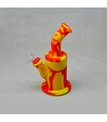 Bong de silicona desmontable.