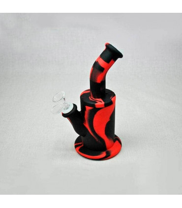 Bong de silicona desmontable.