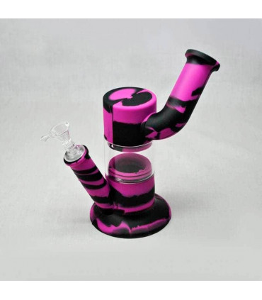 Bong de silicona y cristal.